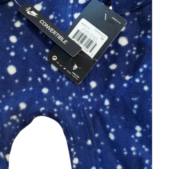 NWT Nike Baby Boy Royal Blue Splatter Fleece Footed Sleeper ~3M - Picture 3 of 3
